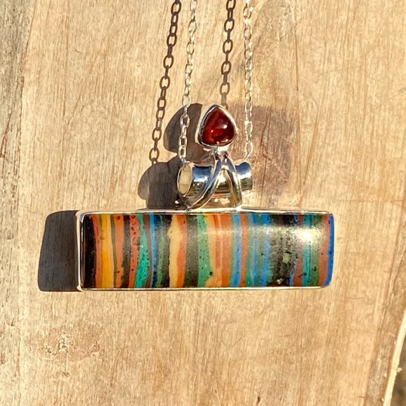 NEW! Calsilica Necklace - Picture 9 of 15